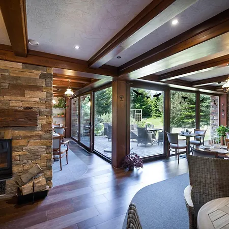 Grand מלון דירות 3*