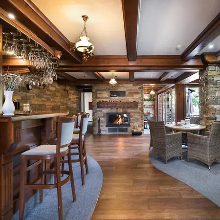 Grand מלון דירות