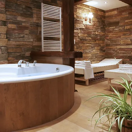 Grand מלון דירות